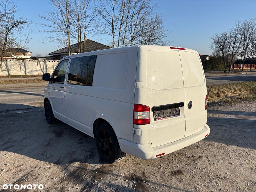 Volkswagen Transporter - 5