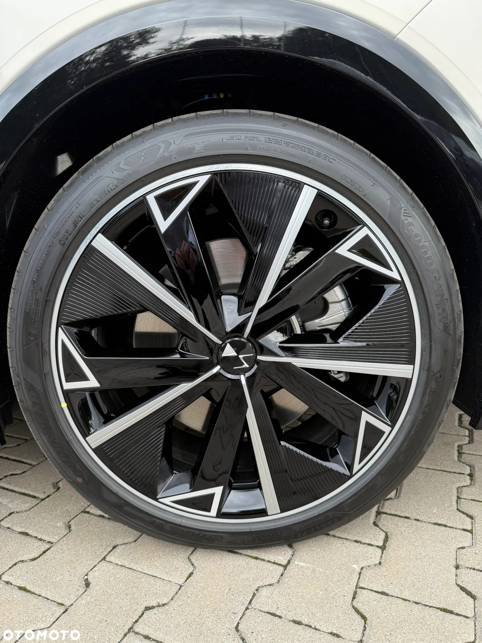 DS Automobiles Inny - 8