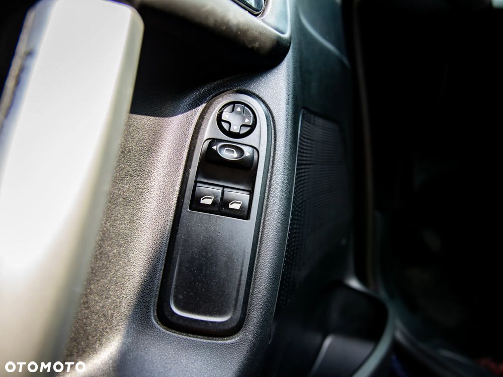 Citroën C3 Pure Tech (VTi) 68 Attraction - 28