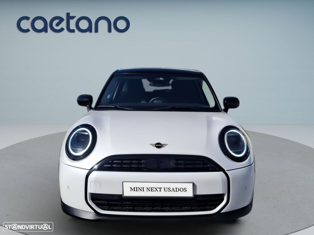 MINI 5 Portas Cooper Auto - 2