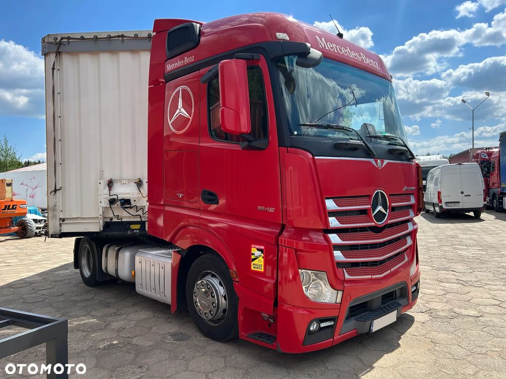 Mercedes-Benz ACTROS 1845 LOW DECK / MEGA / NOWE OPONY / BARDZO ŁADNY STAN / PRZEBIEG 856 TYS. KM / CAŁY NA PODUSZCE / KOMPLET NOWYCH OPONY / 2017 ROK !! - 2
