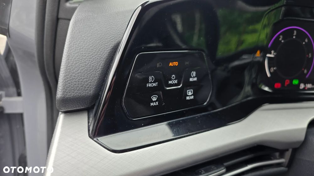 Volkswagen Golf Alltrack - 27