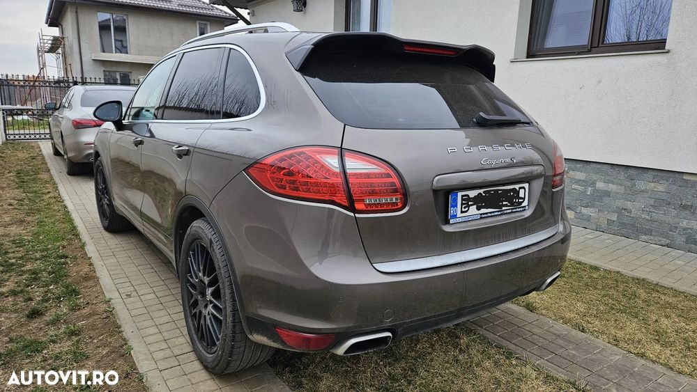 Porsche Cayenne S Hybrid V6 3.0L Aut. - 2