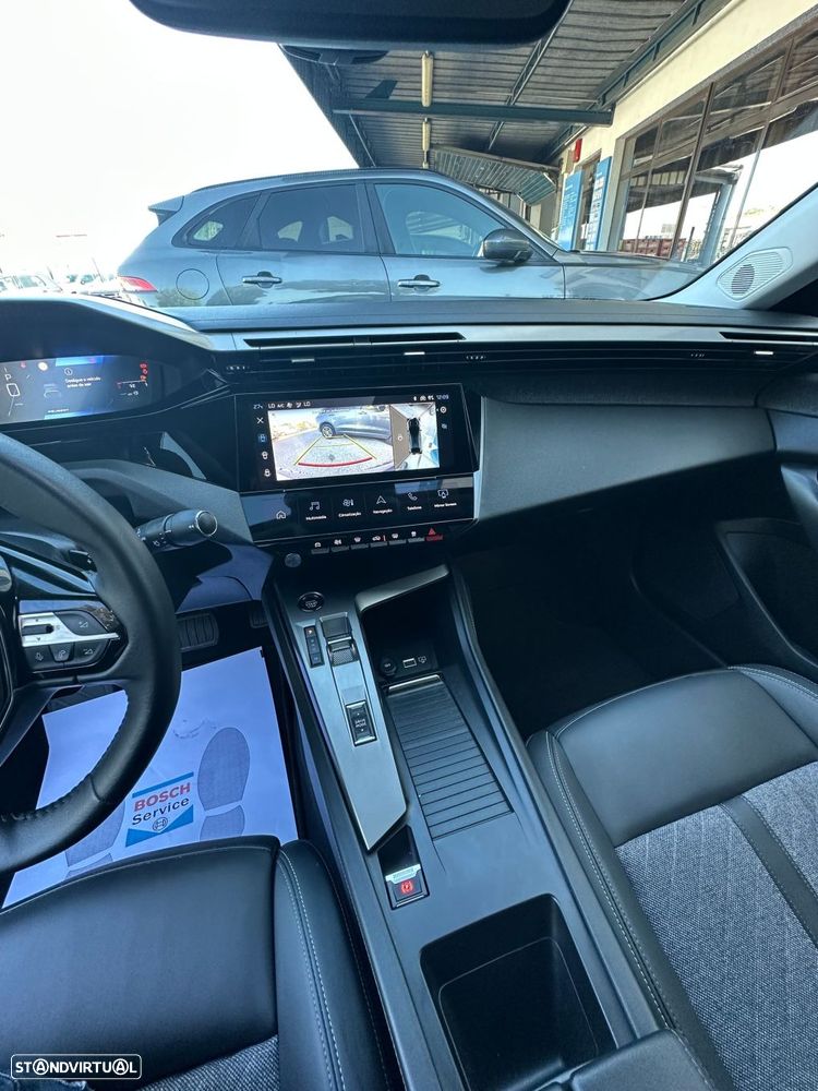 Peugeot 408 1.2 PureTech Allure Pack EAT8 - 13