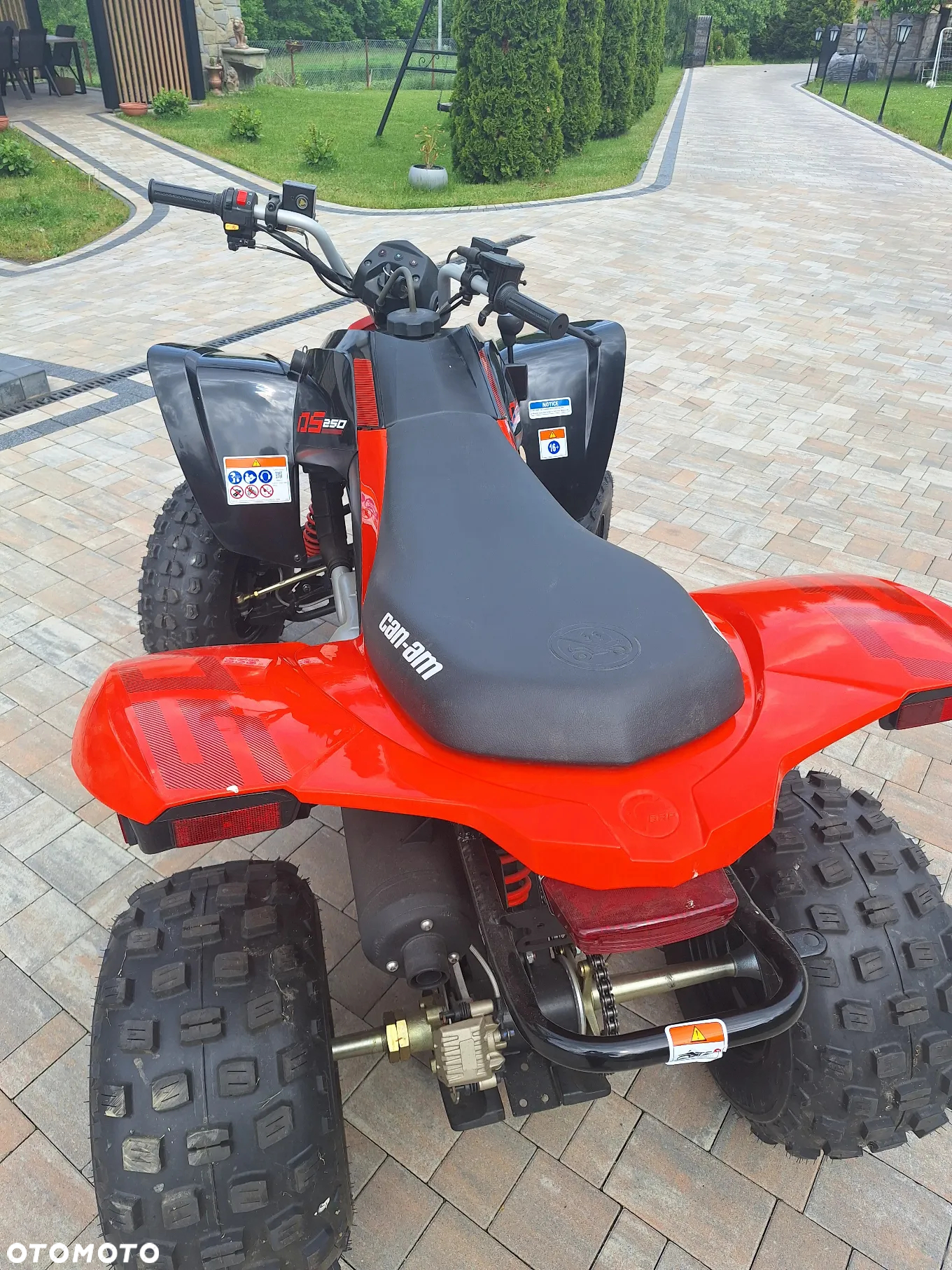 Can-Am Inny - 6
