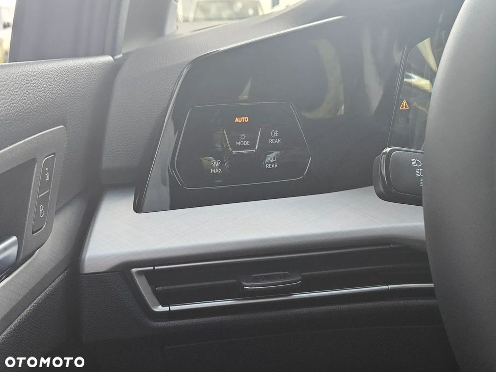 Volkswagen Golf 1.5 TSI Life Plus - 19