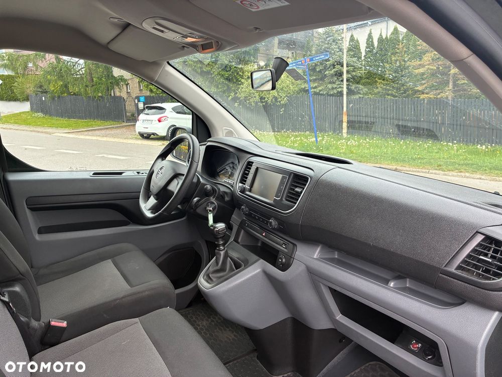 Opel Vivaro - 13