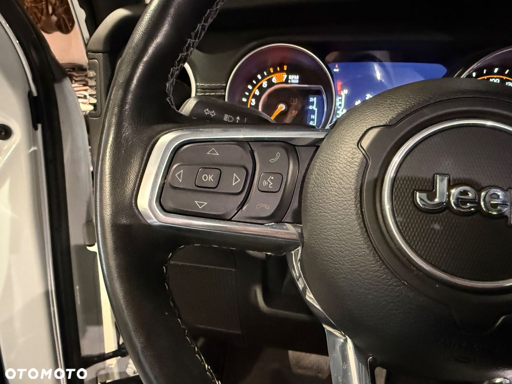 Jeep Wrangler Unlimited GME 2.0 Turbo Sahara - 17