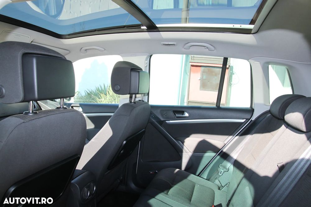 Volkswagen Tiguan 2.0 TDI 4Motion DSG Sport & Style - 20