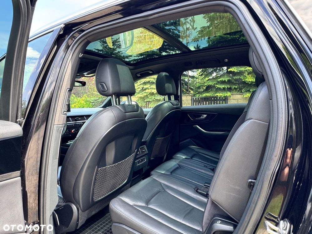 Audi Q7 - 6