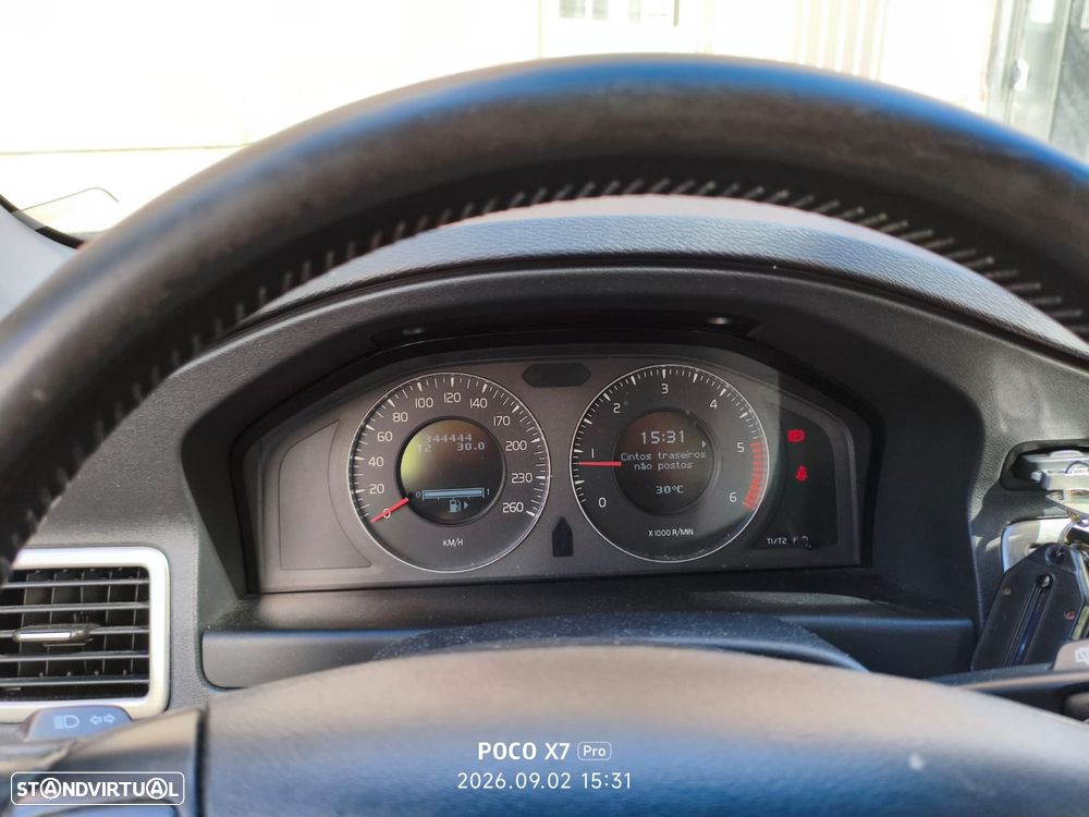 Volvo V70 2.0 D Nivel 3 - 5