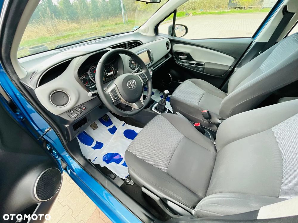 Toyota Yaris 1.33 VVT-i Executive - 8