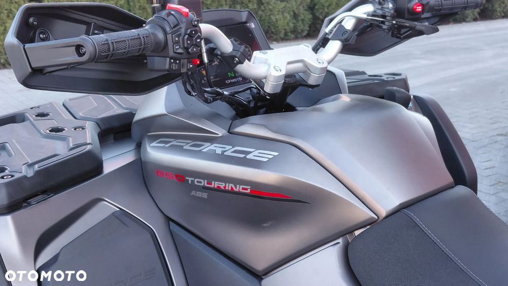 CFMoto CForce - 6