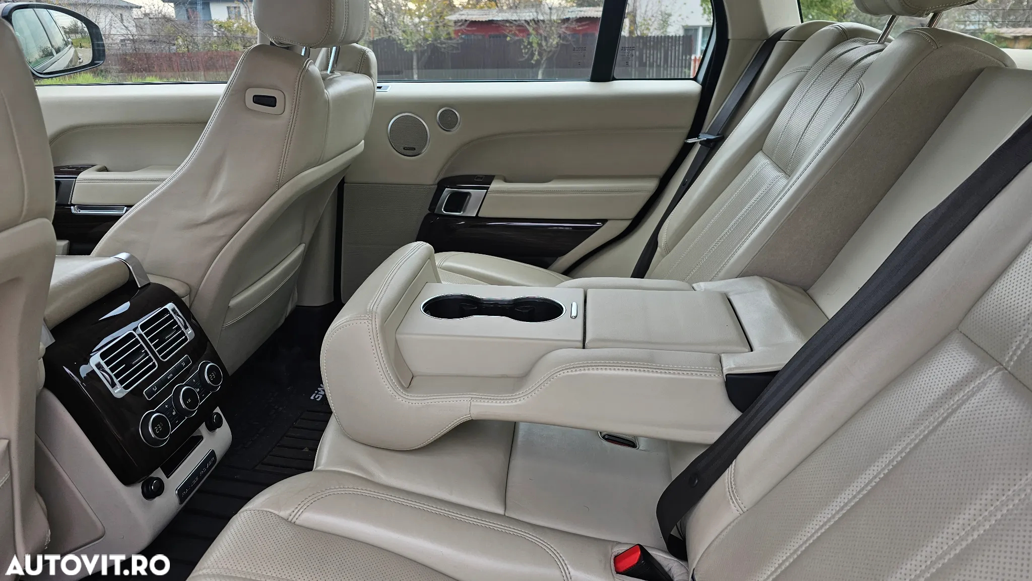 Land Rover Range Rover Vogue - 15