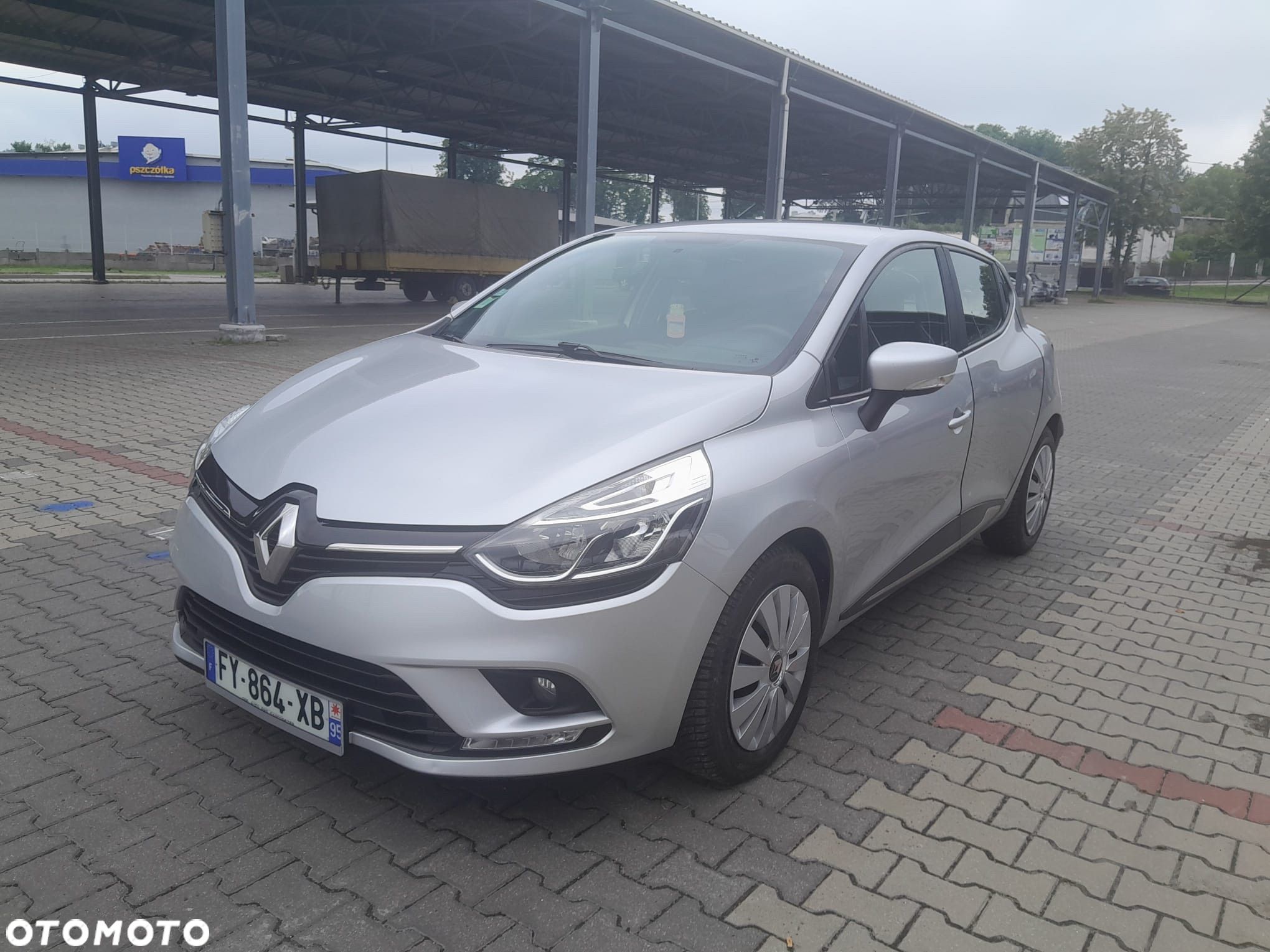 Renault Clio - 1