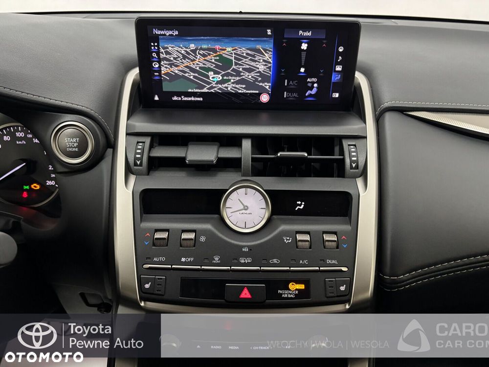 Lexus NX 300 F Impression AWD - 11