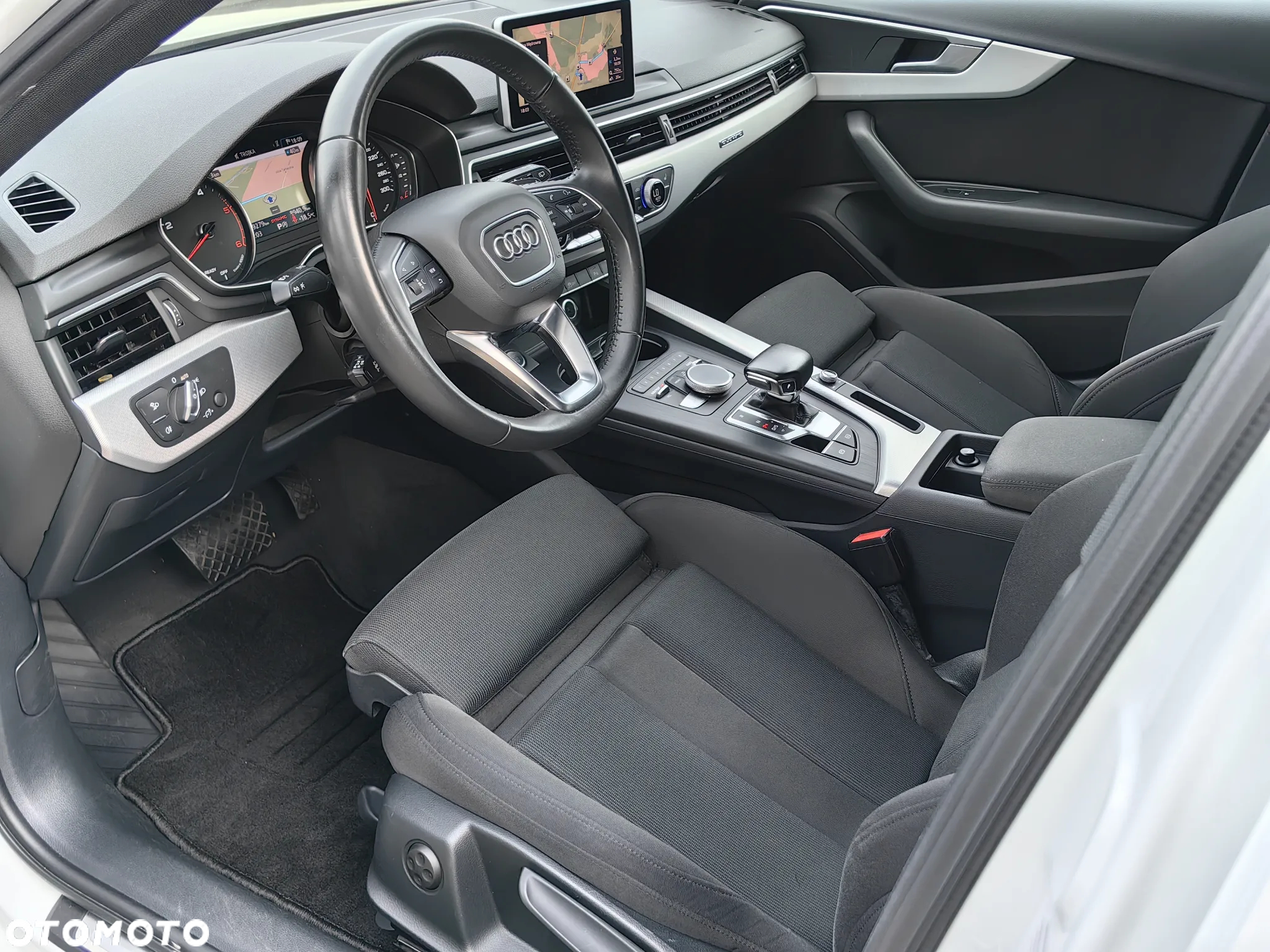 Audi A4 Allroad 2.0 TDI Quattro S tronic - 29