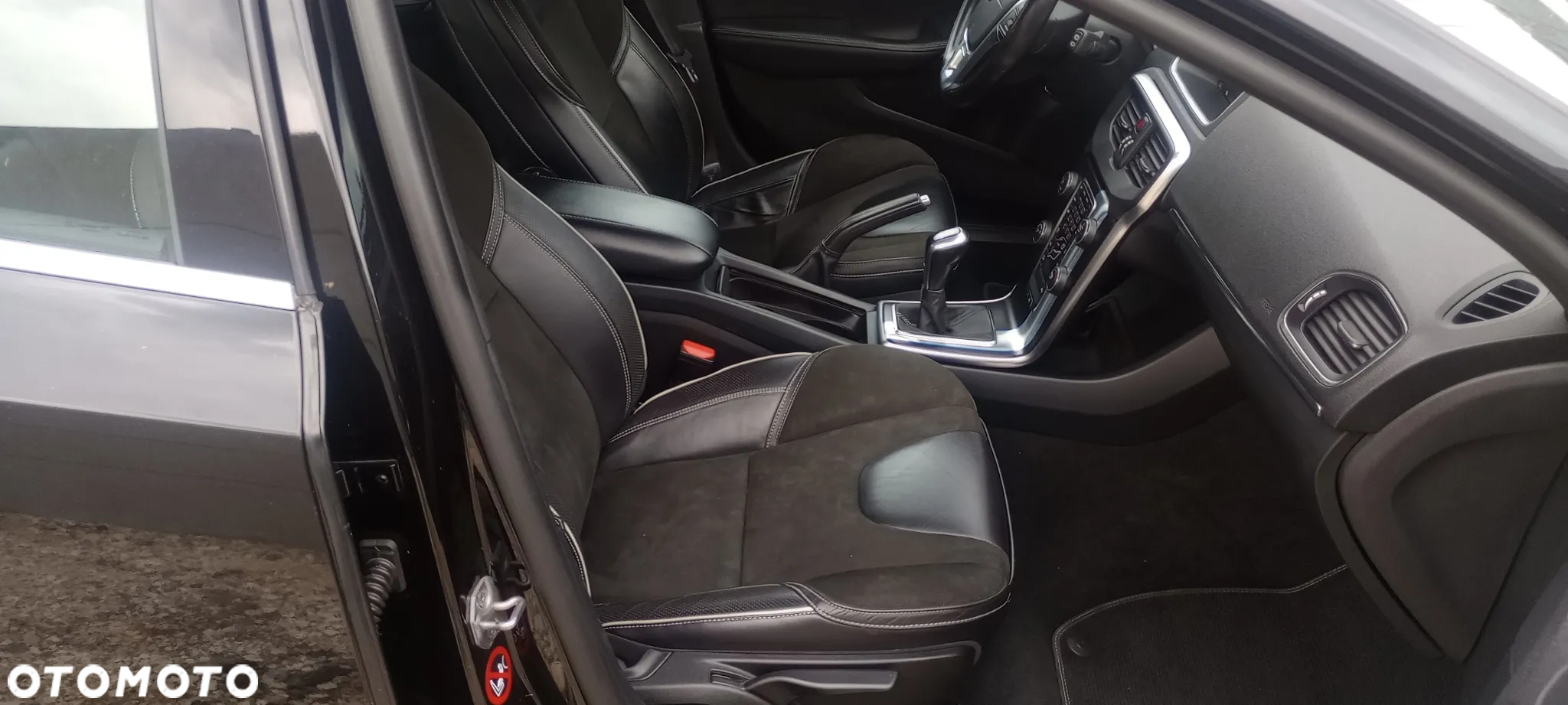 Volvo V40 D2 RDesign - 11