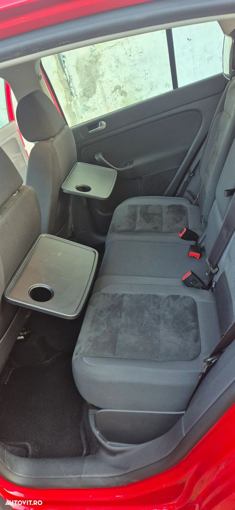 Volkswagen Golf Plus - 11