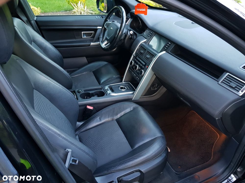 Land Rover Discovery Sport 2.0 TD4 HSE Luxury - 23