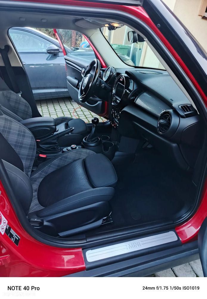 MINI Cooper Standard - 22