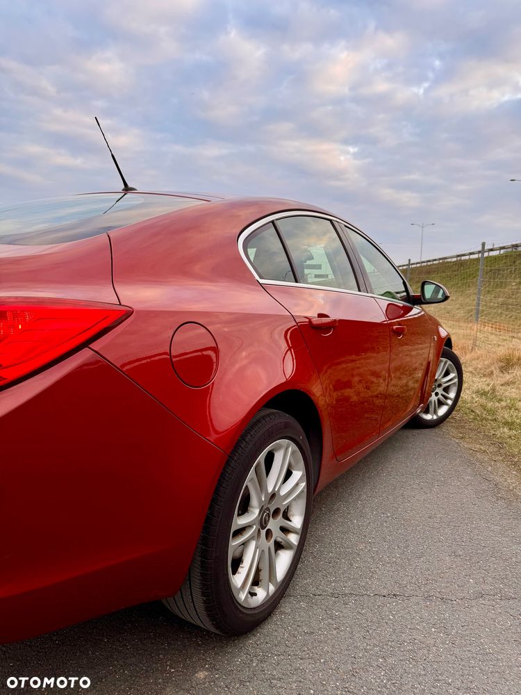 Opel Insignia 1.8 - 8