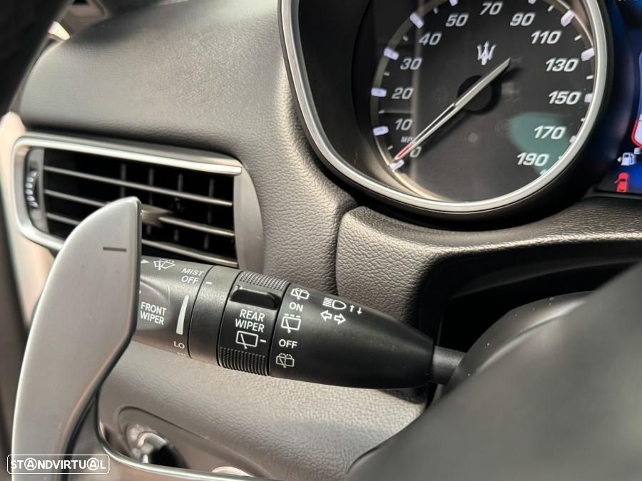 Maserati Levante S Q4 - 23