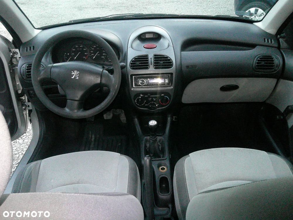 Peugeot 206 1.4 Ambiance - 12