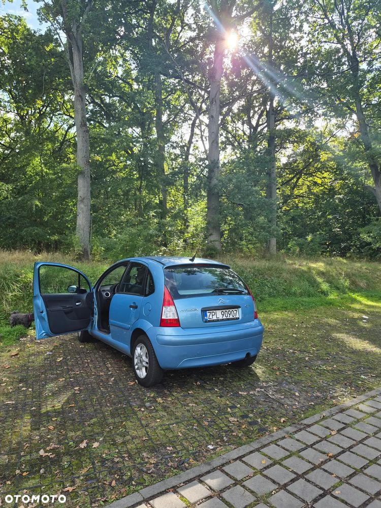 Citroen C3 2008 photo 3