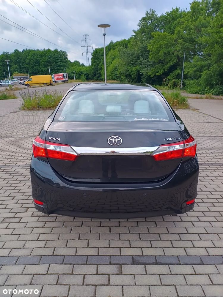 Toyota Corolla 1.6 Active - 3