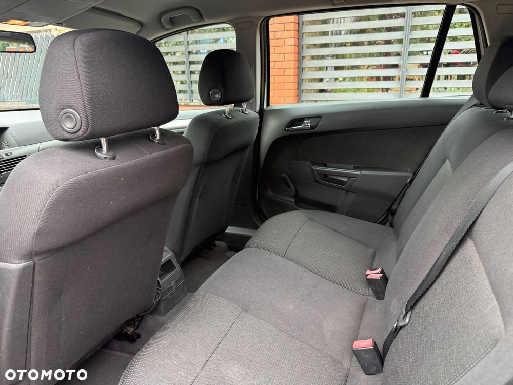 Opel Astra III 1.6 Enjoy - 16