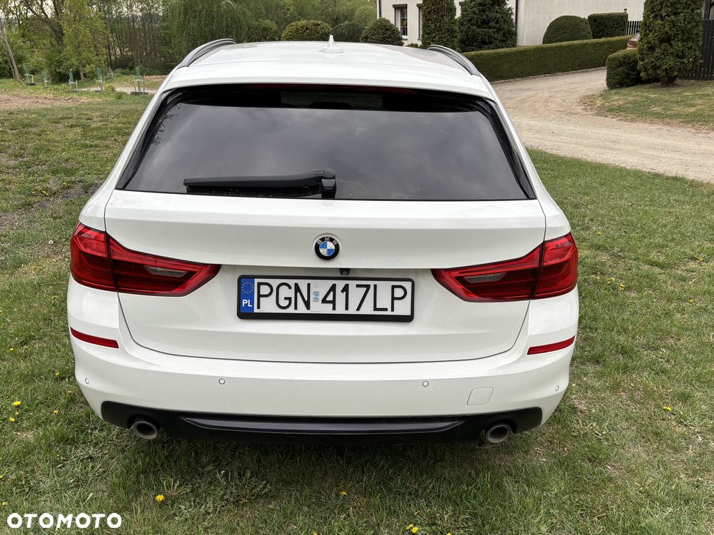 BMW Seria 5 520d Sport Line - 5