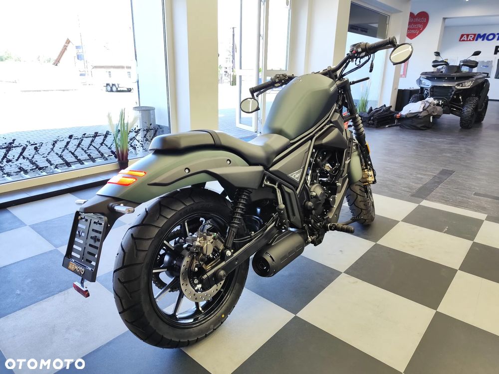 Zontes 125 C2 - 7