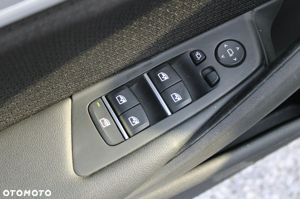 BMW Seria 5 - 18