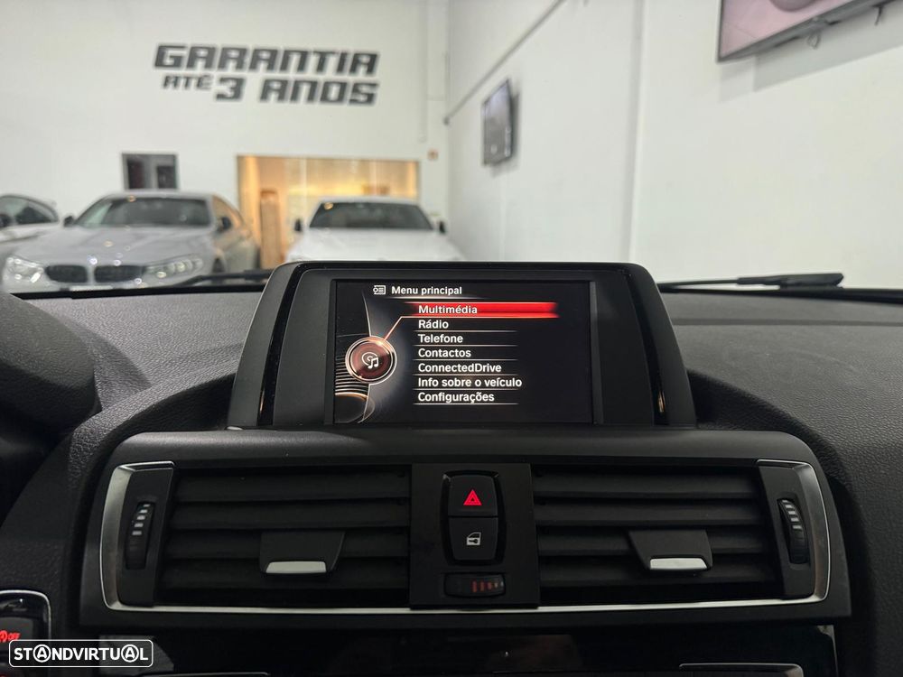 BMW 116 d Pack M - 16