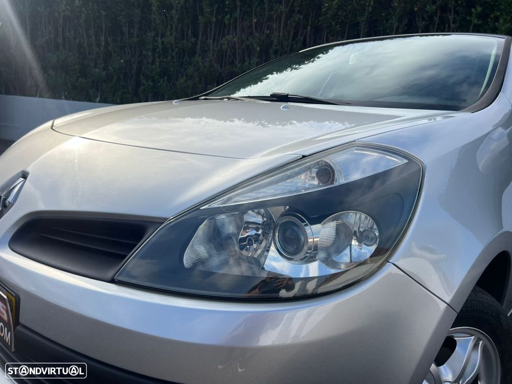 Renault Clio 1.2 16V Dynamique - 20