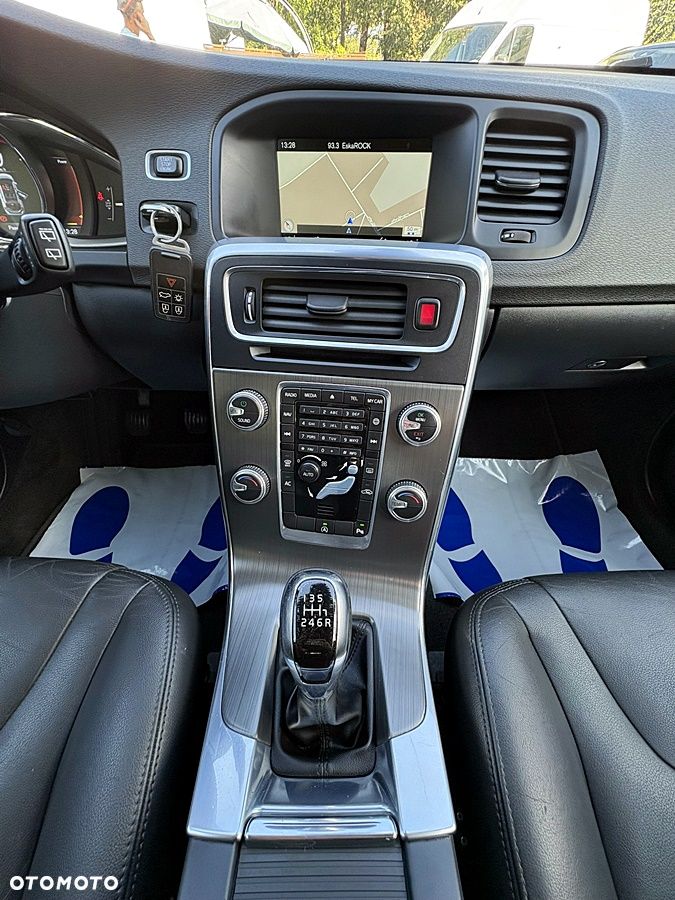 Volvo V60 D2 Drive-E Summum - 24