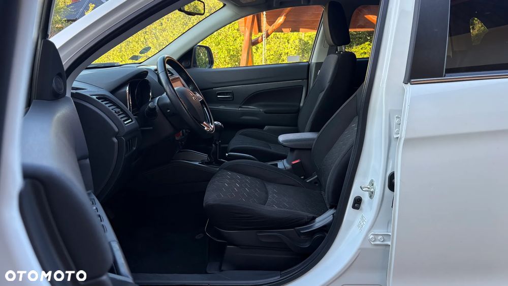 Mitsubishi ASX 2.0 Inform - 33