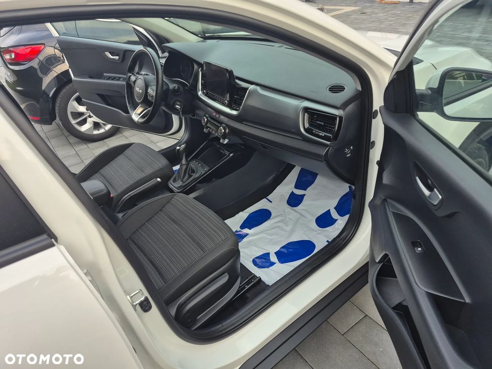 Kia Stonic - 21
