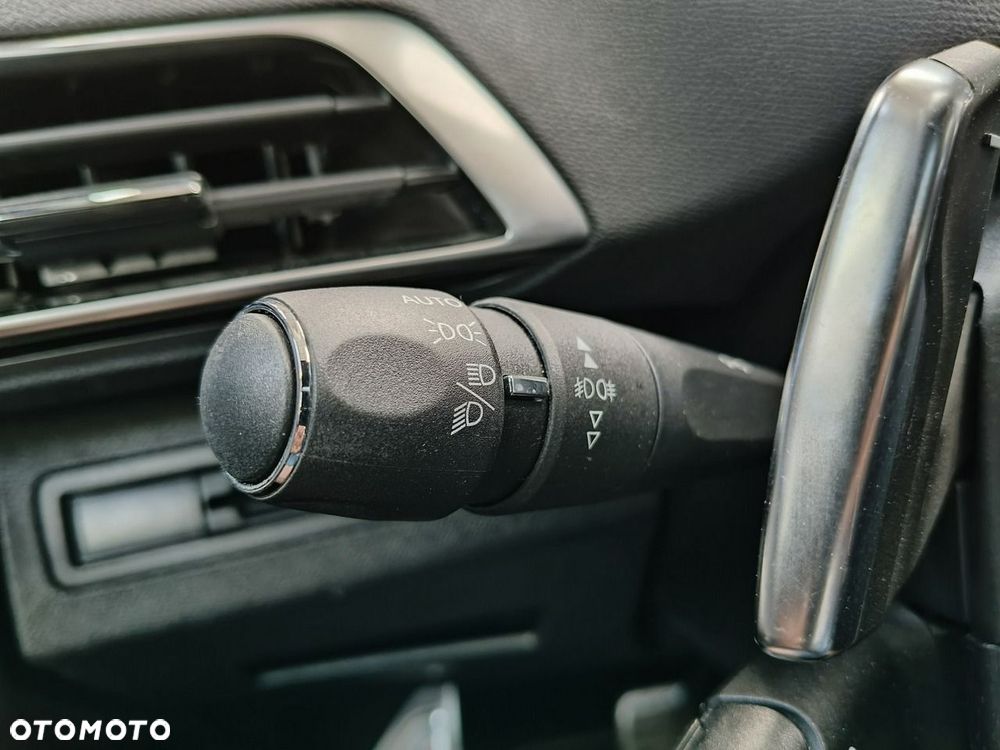 Peugeot 3008 - 25