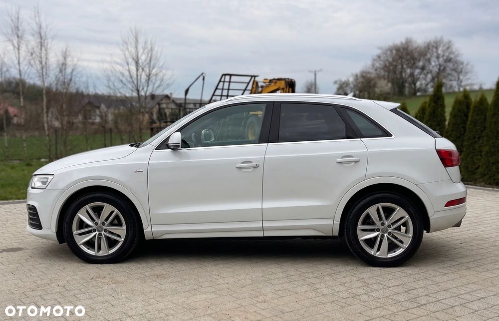 Audi Q3 2.0 TFSI Quattro S tronic design - 5