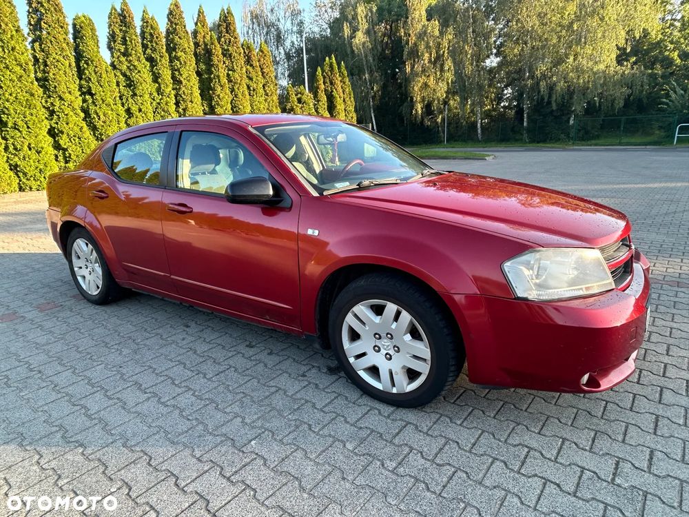 Dodge Avenger - 2