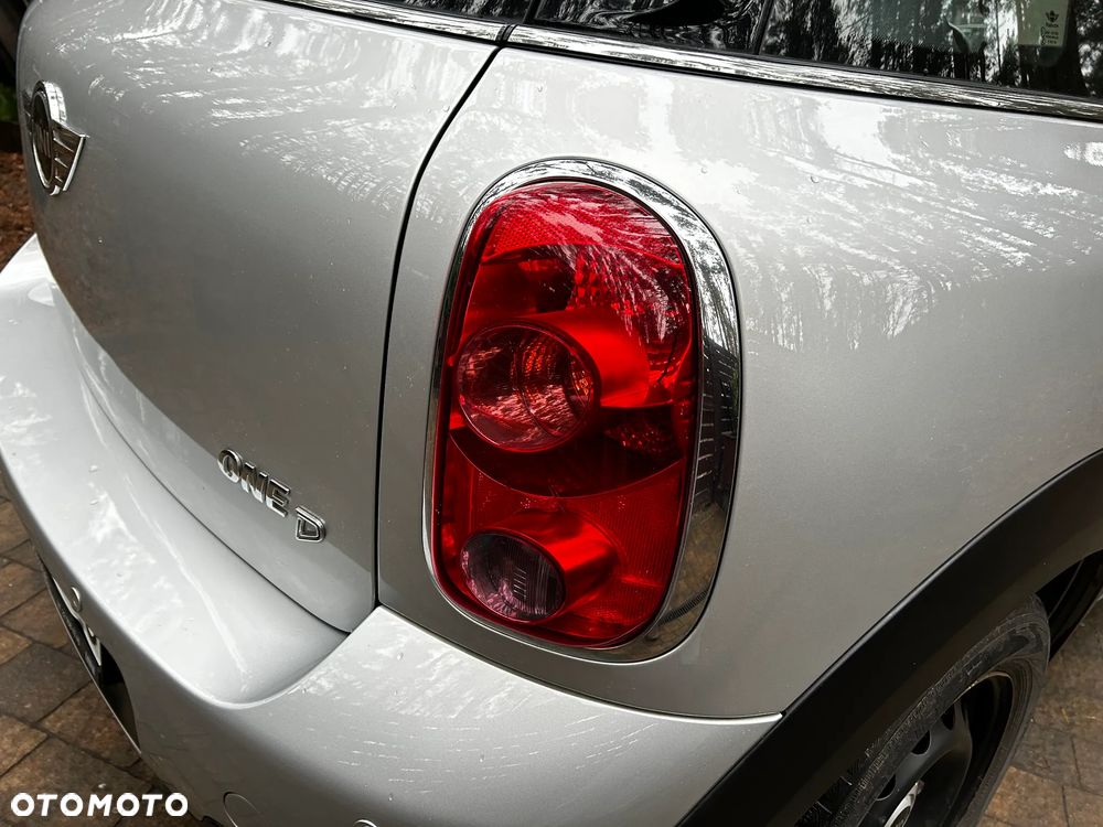 MINI Countryman One D - 9