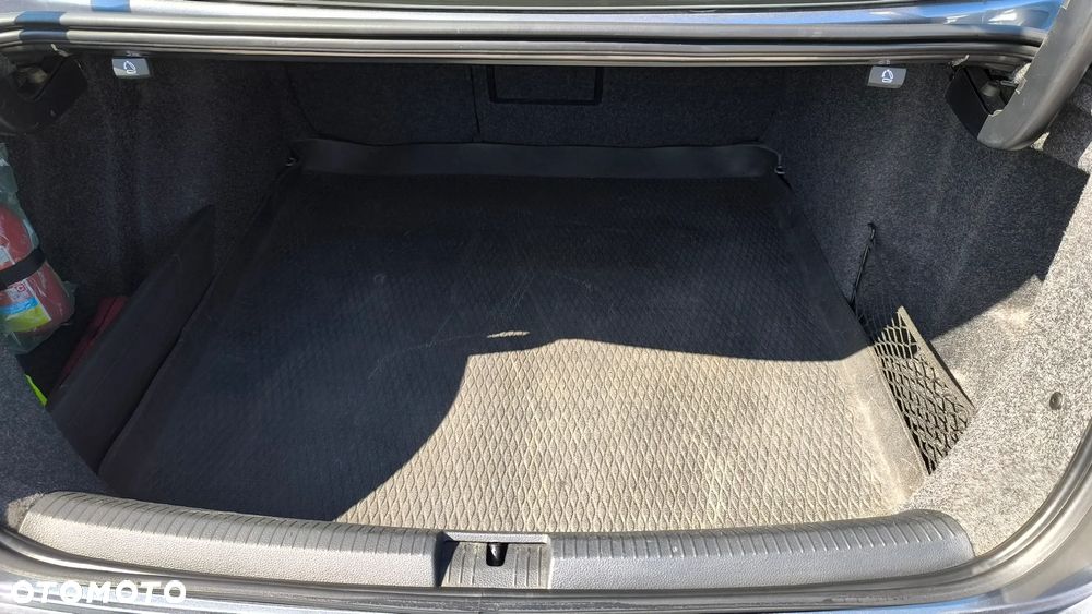 Volkswagen Jetta 2.0 TDI DPF BMT Comfortline - 20
