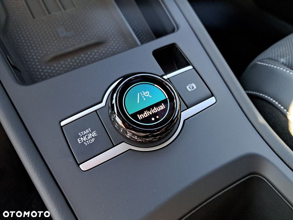 Volkswagen T-Roc 1.5 eTSI R-Line DSG - 26
