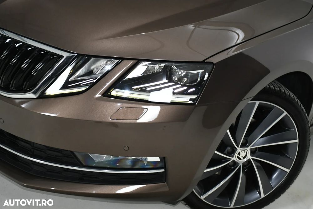 Skoda Octavia 2.0 TDI DSG L&K - 34