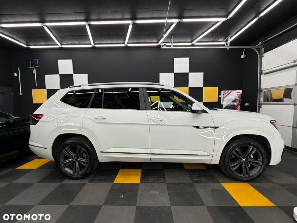 Volkswagen Atlas - 1