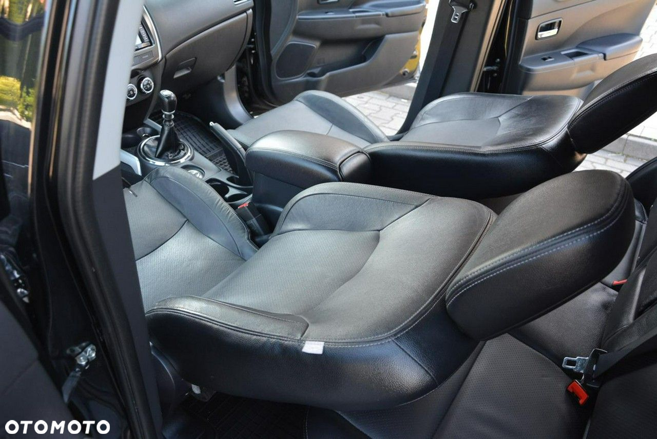 Mitsubishi ASX 1.8 DI-D 4WD Diamant Edition - 23