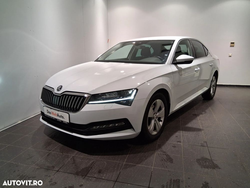 Skoda Superb 2.0 TDI DSG Ambition - 1
