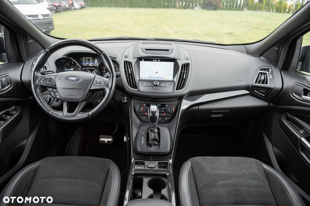 Ford Kuga 2.0 TDCi 4x4 ST-Line - 6